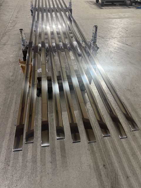 #8 Mirror Flat Bar